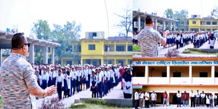 वीरगंज में मेयर राजेशमान सिंह द्वारा स्कूल के निरीक्षण