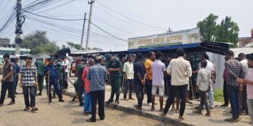 जीतपुर में सार्वजनिक जमीन पर भइल अतिक्रमण हटावल गइल