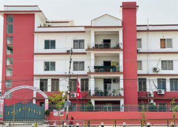 जीतपुर में अतिक्रमित दुकान आ संरचना हटावे खातिर उपमहानगर के कड़ा निर्देश