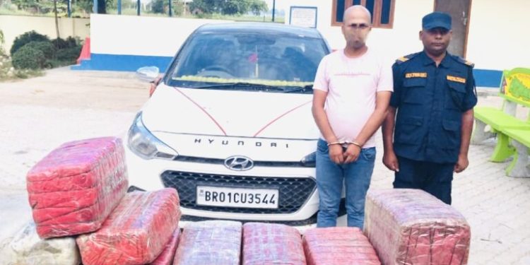 पर्सा में १०२ किलो से अधिक गाँजा संग भारतीय नागरिक गिरफ्तार
